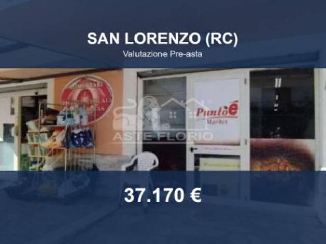 Locale Commerciale in vendita a Calabria, Reggio Calabria