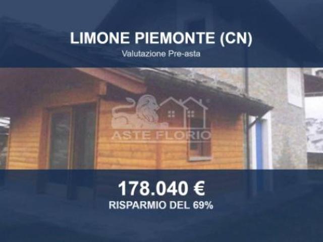 Villa Indipendente in vendita a Tetto Catalin, Piemonte
