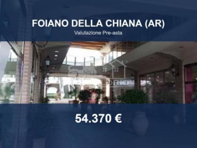 Locale Commerciale in vendita a Foiano Della Chiana, Toscana