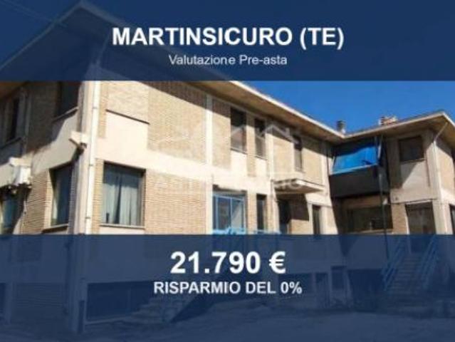 Capannone in vendita a Villa Rosa, Martinsicuro