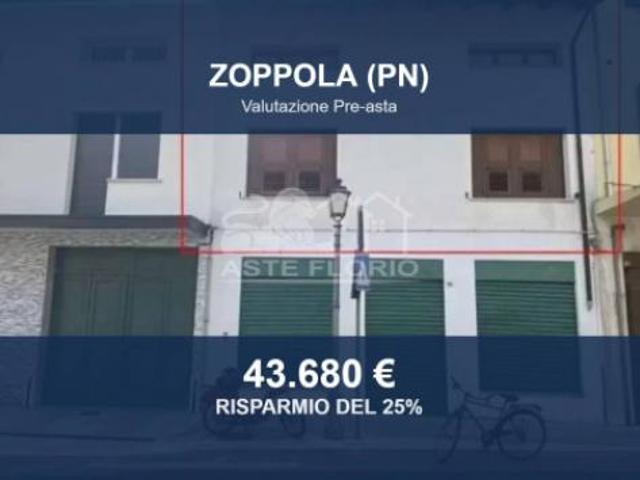 Villa Indipendente in vendita a Zoppola, Friuli-Venezia Giulia
