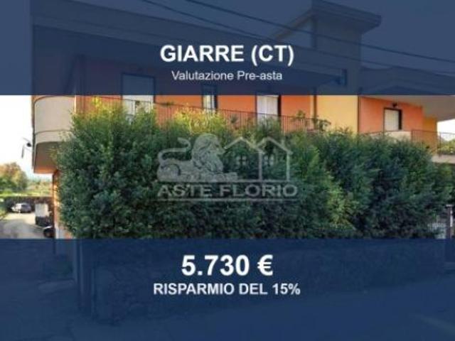 Box in vendita a Giarre, Sicilia