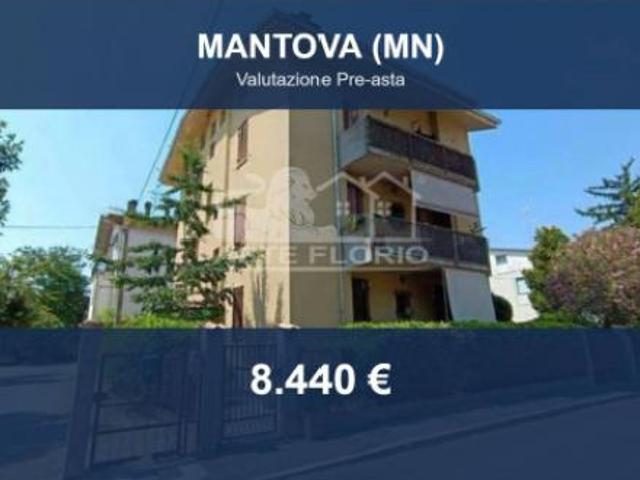Box in vendita a Due Pini, Mantova