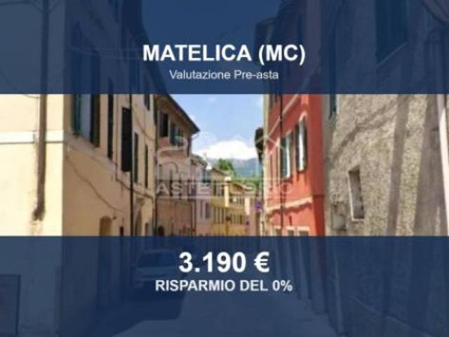 Capannone in vendita a Marche, Macerata