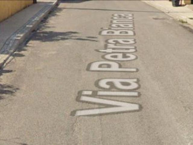 Box in vendita a Cala Di Volpe, Sassari