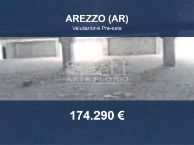 Capannone in vendita a Palazzo Del Pero, Toscana