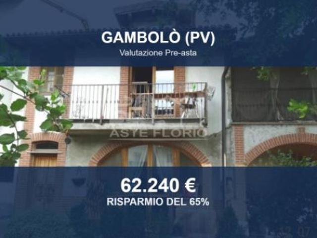 Villa Indipendente in vendita a Gambolò, Lombardia