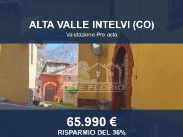 Appartamento in vendita a Pellio Inferiore, Como
