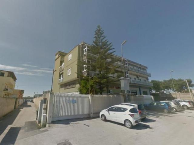 Capannone in vendita a Puglia, Barletta-andria-trani
