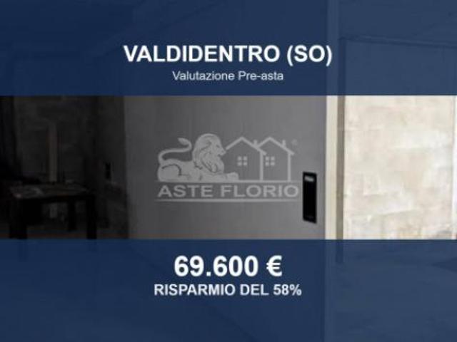 Capannone in vendita a Comunità montana Alta Valtellina, Valdidentro