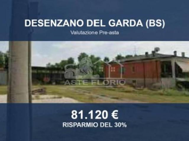 Terreno in vendita a Desenzano Del Garda, Lombardia