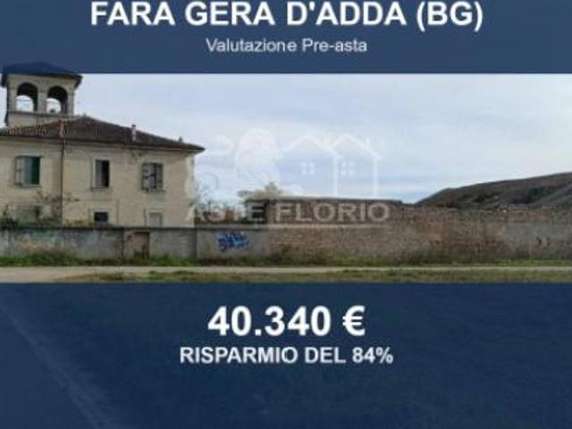 Box in vendita a Fara Gera D'adda, Lombardia