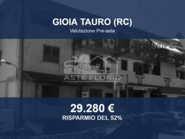 Appartamento in vendita a Calabria, Reggio Calabria