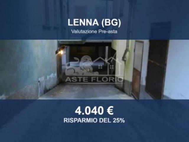 Box in vendita a Comunità Montana della Valle Brembana, Lenna