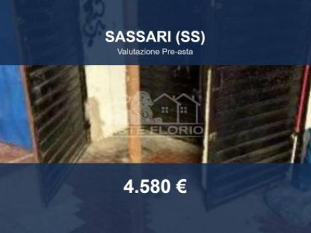 Capannone in vendita a Monserrato, Sassari