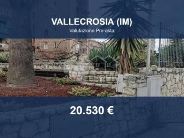 Box in vendita a Vallecrosia, Liguria