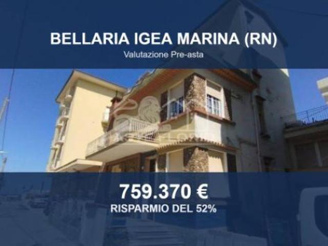 Locale Commerciale in vendita a Bellaria