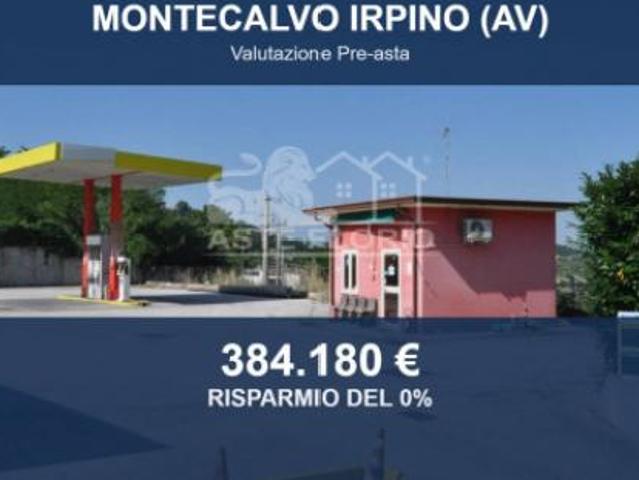 Capannone in vendita a Montecalvo Irpino, Campania