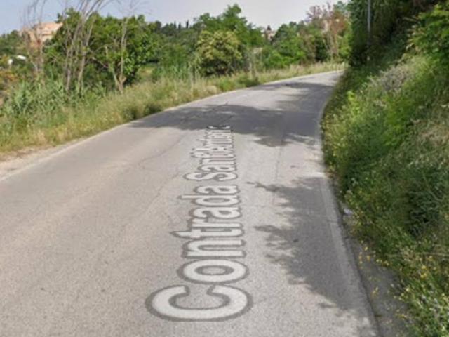Terreno in vendita a Marche, Fermo