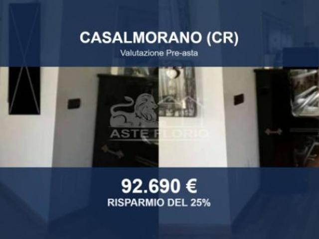 Villa Indipendente in vendita a Casalmorano, Lombardia