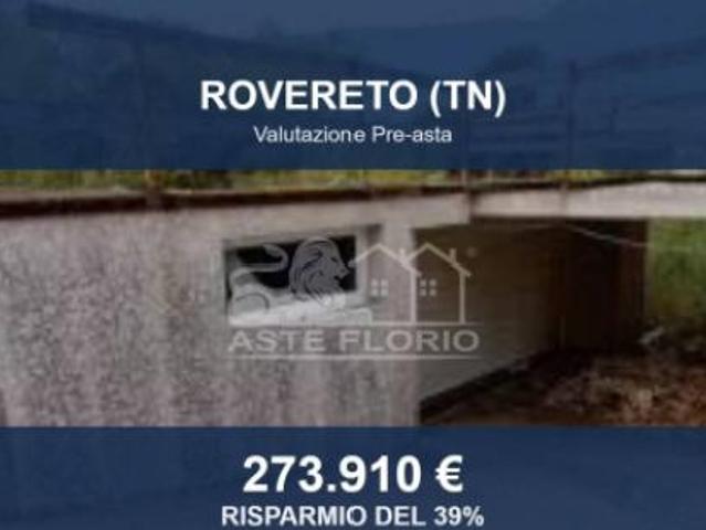 Box in vendita a Comunità della Vallagarina, Borgo Sacco