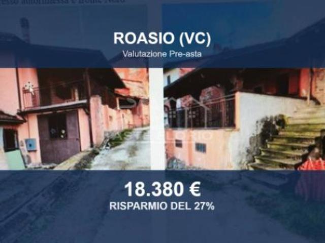 Villa Indipendente in vendita a Piemonte, Vercelli