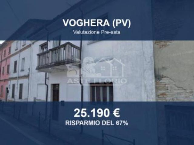 Villa Indipendente in vendita a Voghera, Lombardia