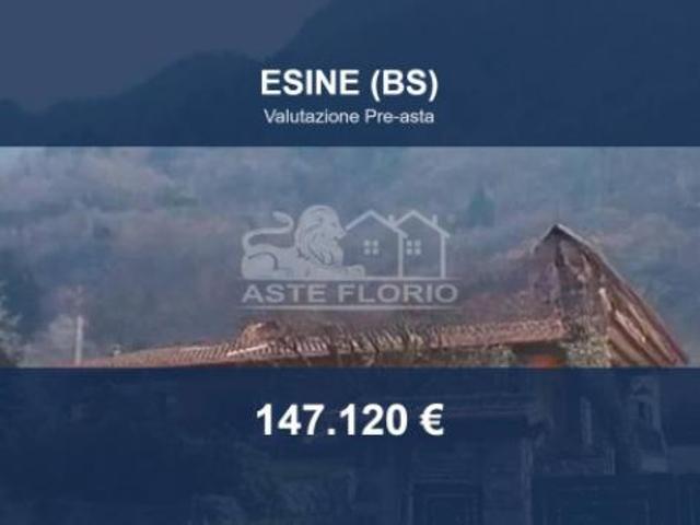 Villa Indipendente in vendita a Esine, Brescia