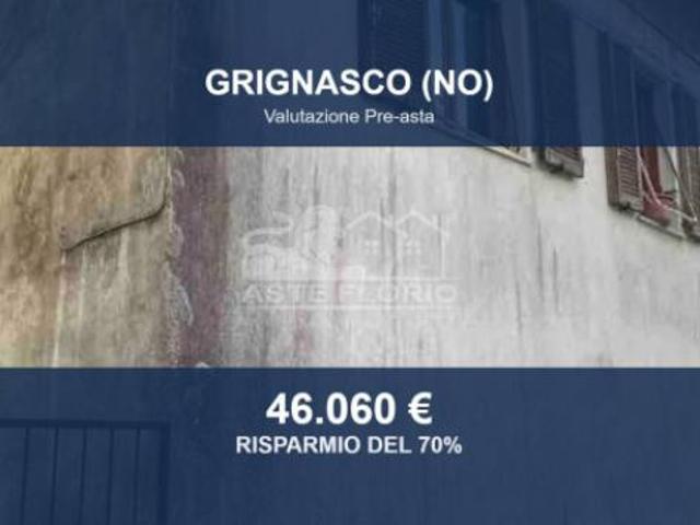 Villa Indipendente in vendita a Grignasco, Novara