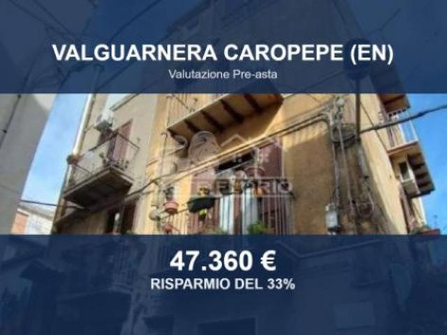 Villa Indipendente in vendita a Valguarnera, Sicilia