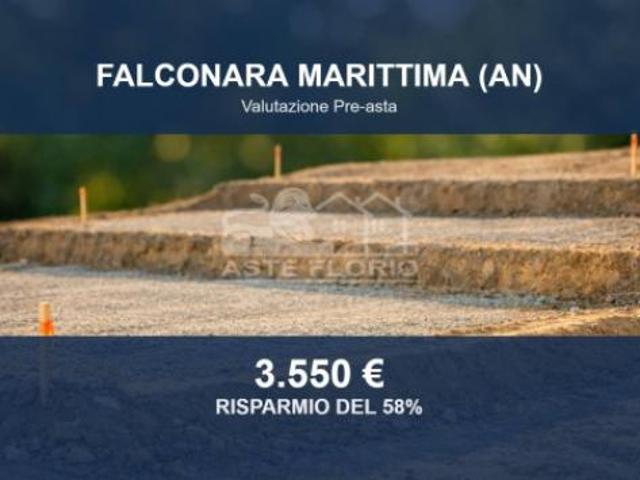 Terreno in vendita a Palombina Vecchia, Marche