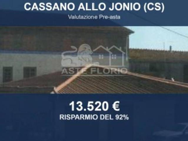 Locale Commerciale in vendita a Calabria, Cosenza