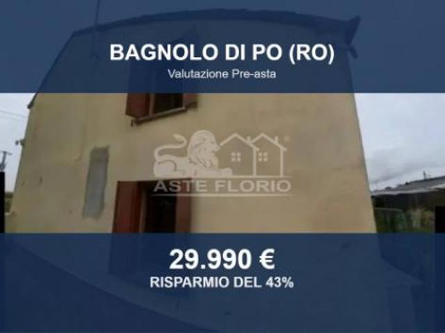 Villa Indipendente in vendita a Bagnolo di Po, Rovigo