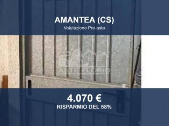 Capannone in vendita a Amantea Paese, Amantea