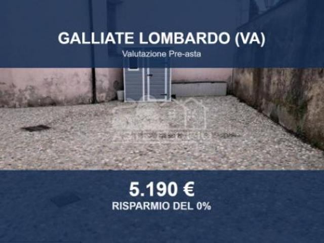 Box in vendita a Galliate Lombardo, Lombardia