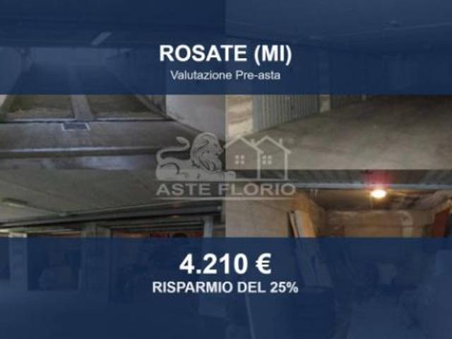 Box in vendita a Unione dei Comuni I Fontanili, Rosate