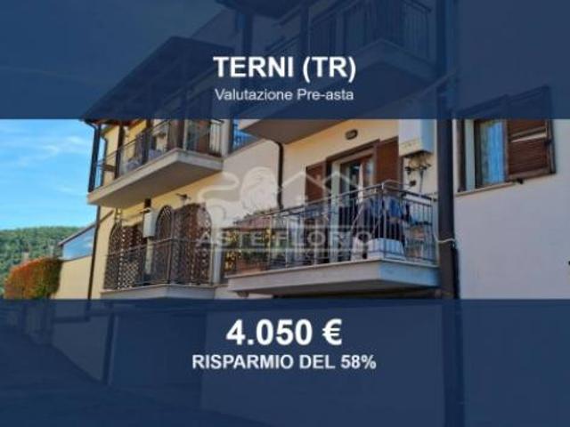 Box in vendita a Terni, Umbria