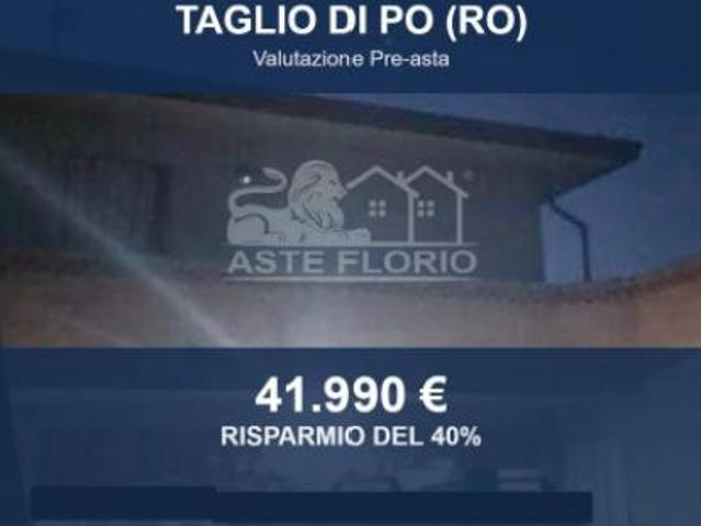 Villa Indipendente in vendita a Taglio Di Po, Veneto