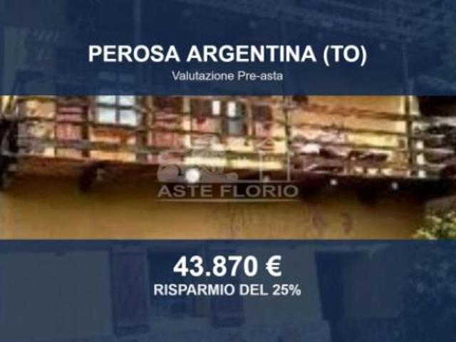 Villa Indipendente in vendita a Perosa Argentina, Torino