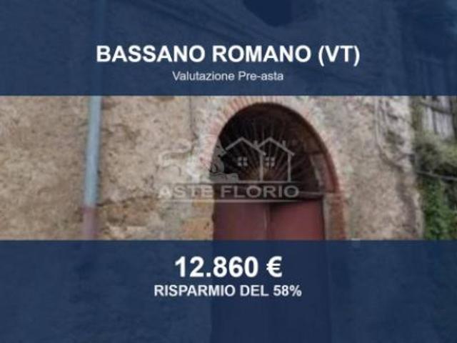 Capannone in vendita a Bassano Romano, Viterbo