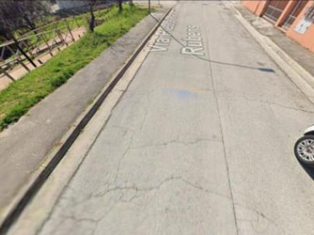 Box in vendita a Tirassegno, Marche