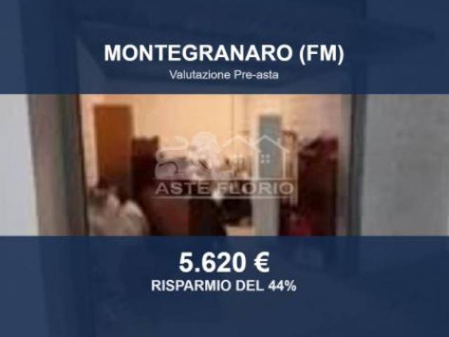 Box in vendita a Marche, Fermo