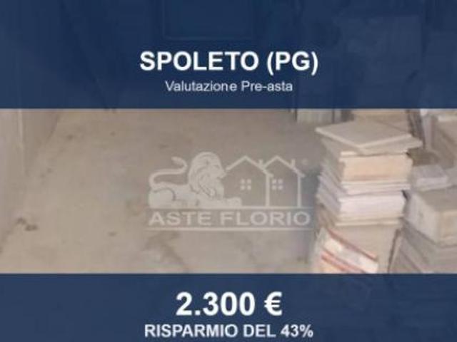 Box in vendita a Spoleto, Umbria