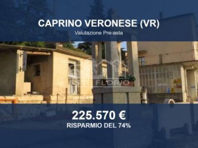 Capannone in vendita a Caprino Veronese, Veneto