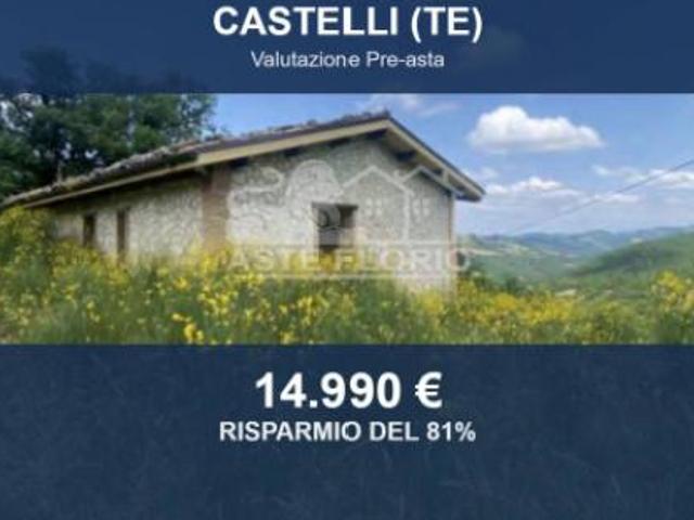 Villa Indipendente in vendita a Castelli, Abruzzo