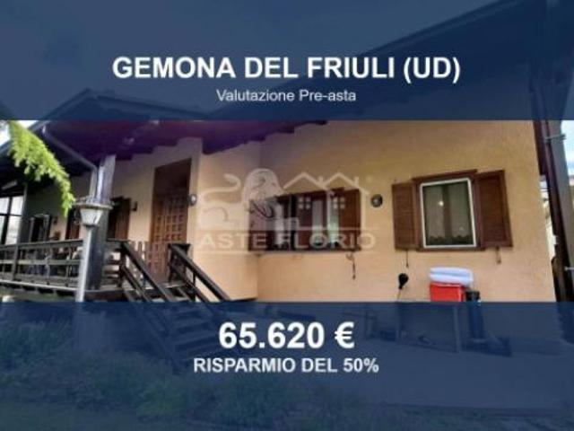 Villa Indipendente in vendita a Gemona Del Friuli, Friuli-Venezia Giulia