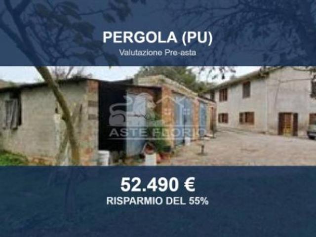 Locale Commerciale in vendita a Marche, Pesaro E Urbino