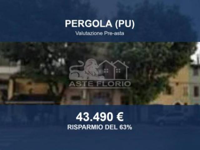 Locale Commerciale in vendita a Marche, Pesaro E Urbino