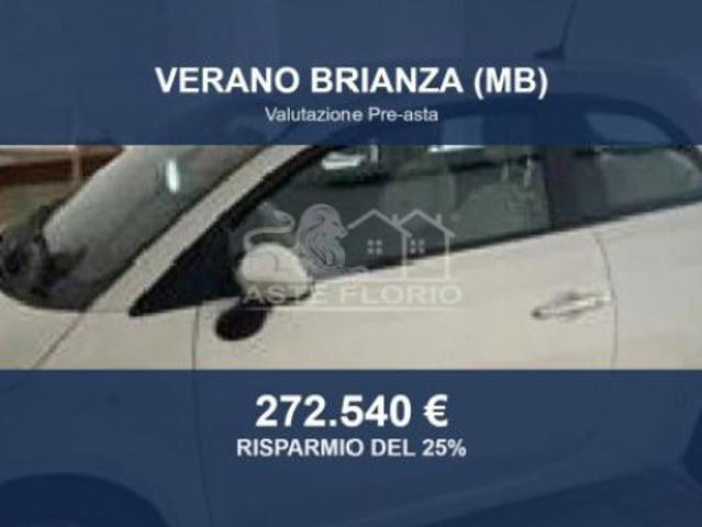 Villa Indipendente in vendita a Verano Brianza, Lombardia