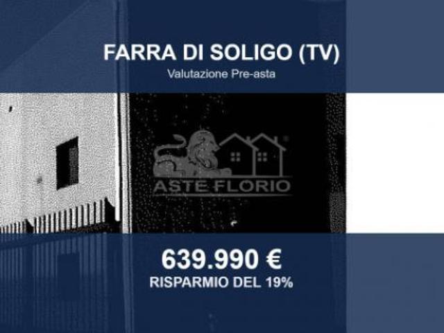 Capannone in vendita a Farra di Soligo, Treviso